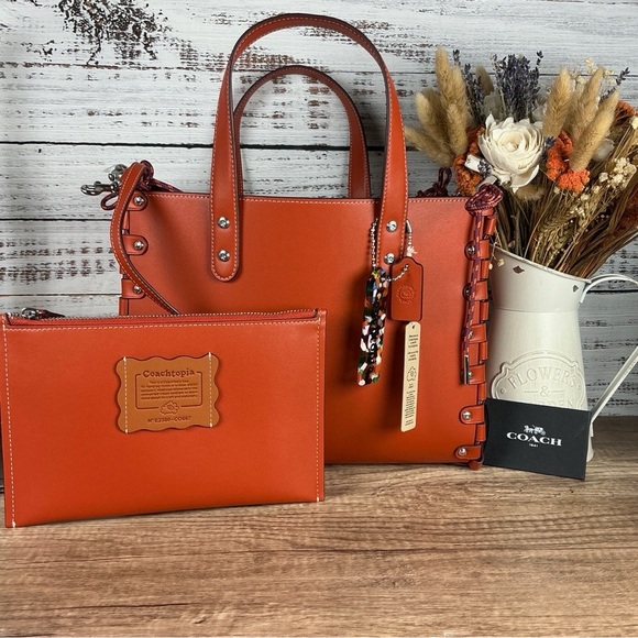 Coachtopia Coach Burn Orange Tote with Pouch Hand Shoulder Bag Fall‎ Crossbody - Picture 10 of 16